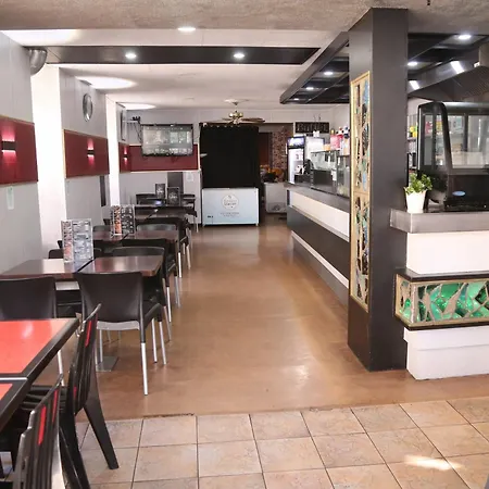 Hotel Restaurant Le Parisien 3*