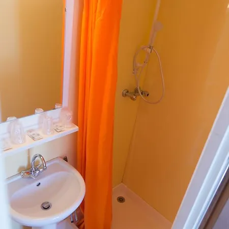 Hotel Restaurant Le Parisien 3*