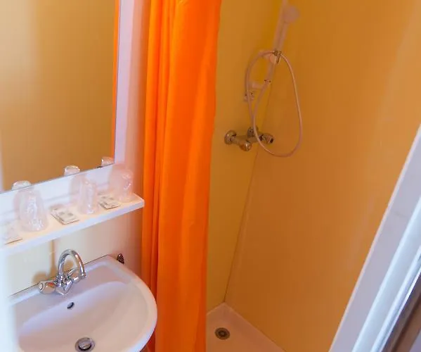 酒店 Restaurant Le Parisien 3*