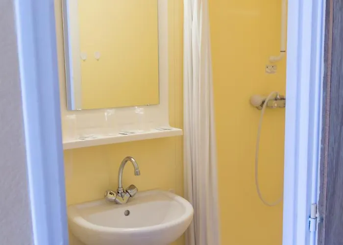 Restaurant Le Parisien 卢德