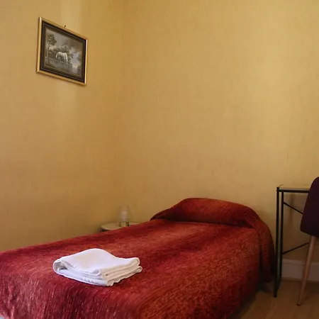 Restaurant Le Parisien Hotel 3*