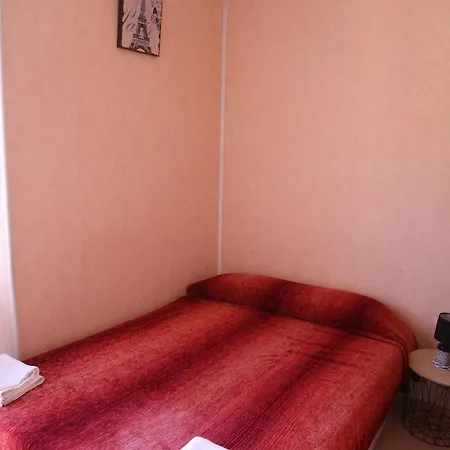 Restaurant Le Parisien 卢德