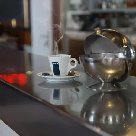 Restaurant Le Parisien 酒店 卢德